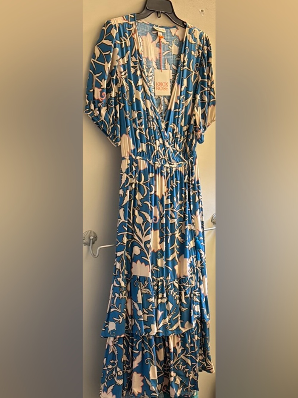 Knox Rose Blue and Cream Maxi wrap style short sleeve Rayon Sundress. NWT